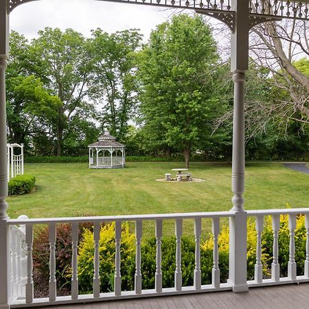 Exquisite Victorian Springfield Exterior foto