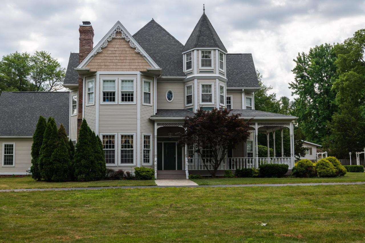 Exquisite Victorian Springfield Exterior foto